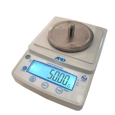 ترازو آزمایشگاهی یکصدم Medi Scale مدل ET600